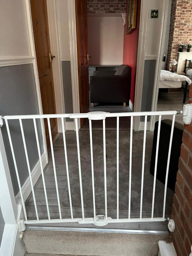 Ovington Grove 2 Fully Equipped Kitchen Free Parking 3 Bedrooms Netflix Newcastle upon Tyne Dış mekan fotoğraf
