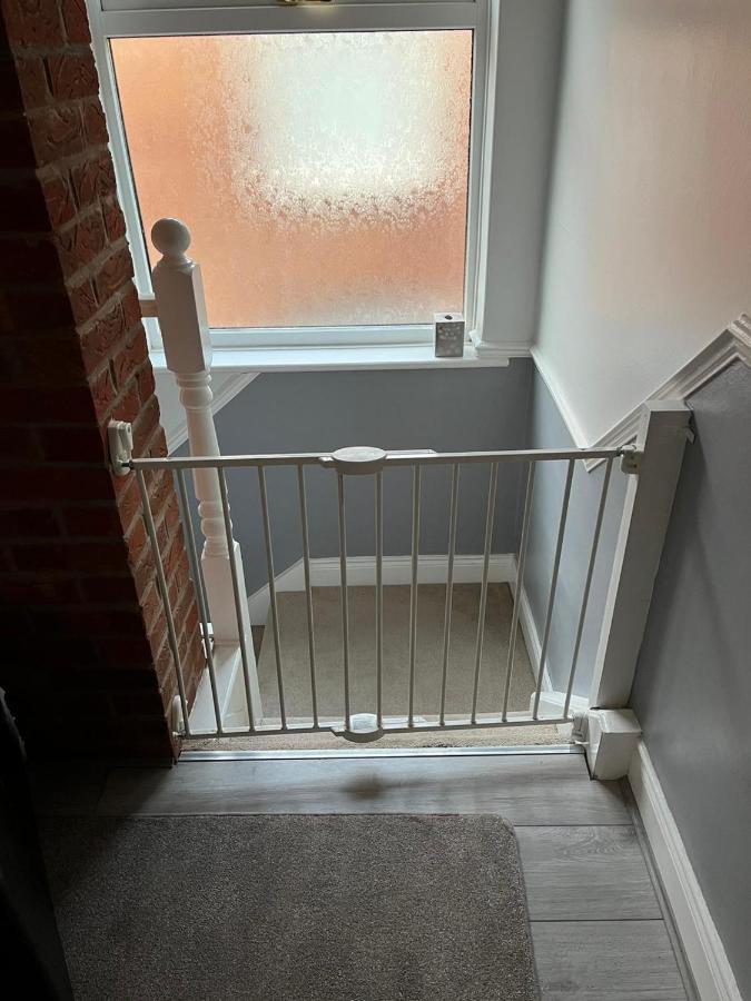 Ovington Grove 2 Fully Equipped Kitchen Free Parking 3 Bedrooms Netflix Newcastle upon Tyne Dış mekan fotoğraf